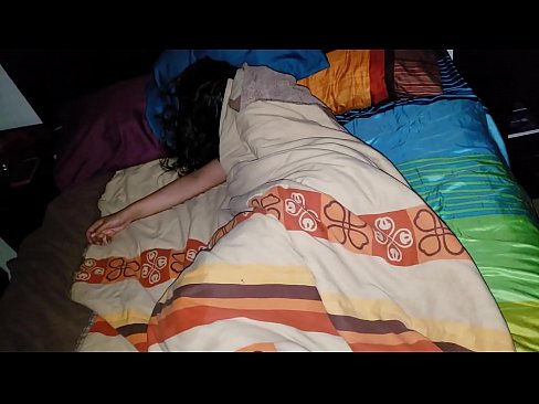 ❤️ Njërku qorton njerkën e tij të re ndërsa ajo fle. ️❌ Porno në pornografi sq.ladyxxxporno.ru ❤
